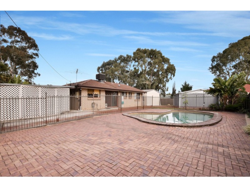 8 Amanda Way, Morphett Vale SA 5162