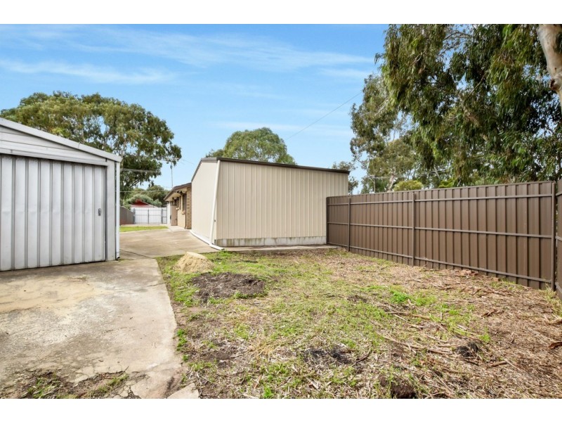 8 Amanda Way, Morphett Vale SA 5162