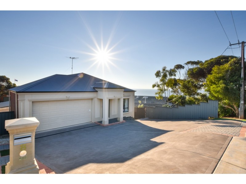 8 Boonga Street, Hallett Cove SA 5158