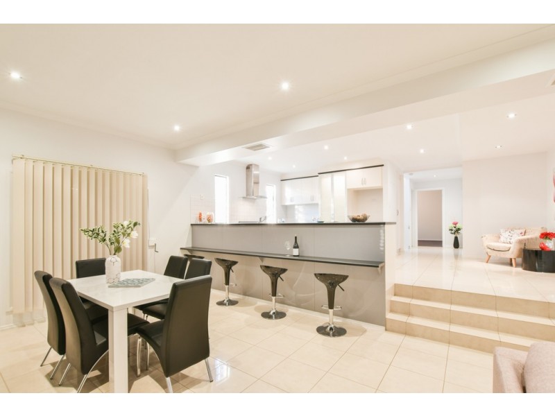 8 Boonga Street, Hallett Cove SA 5158