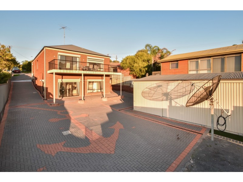 8 Boonga Street, Hallett Cove SA 5158
