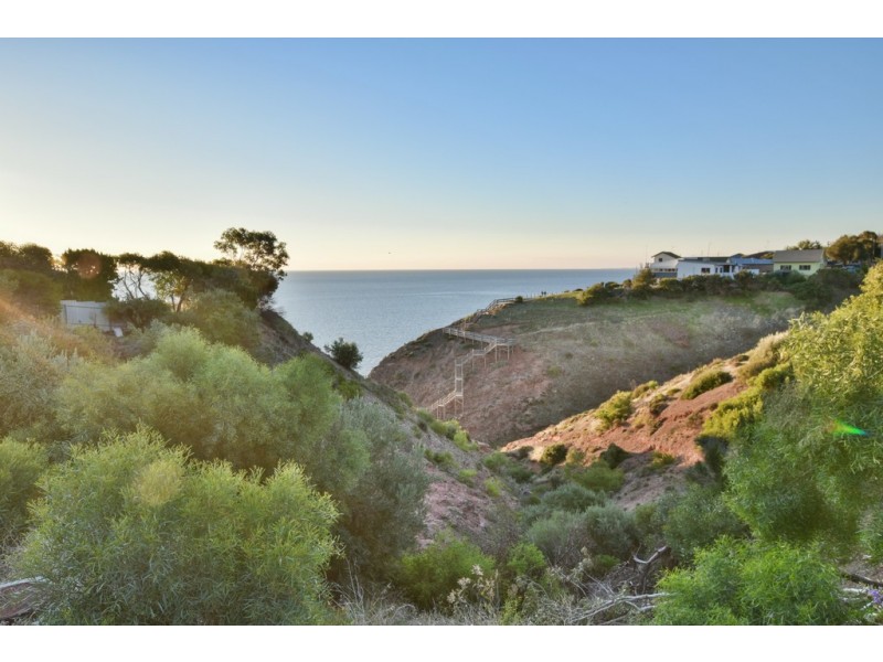 8 Boonga Street, Hallett Cove SA 5158