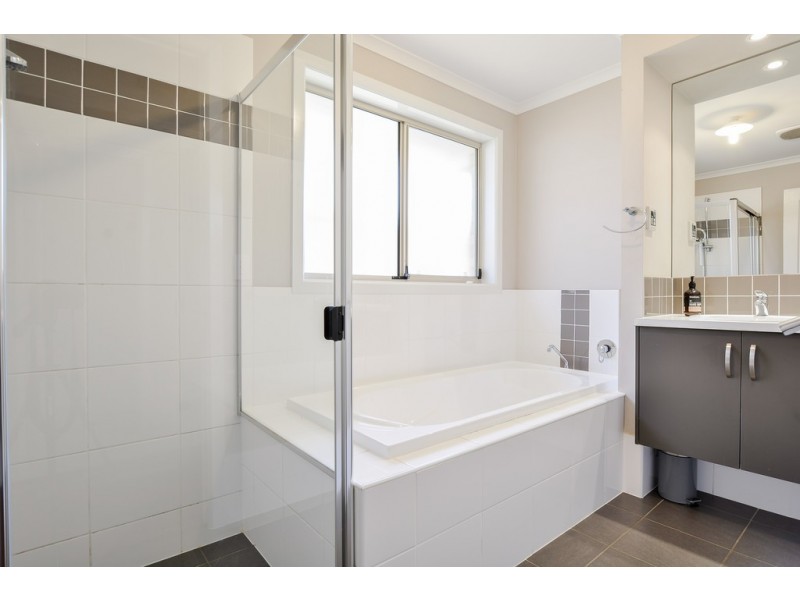 32a Albany Avenue, Port Noarlunga South SA 5167