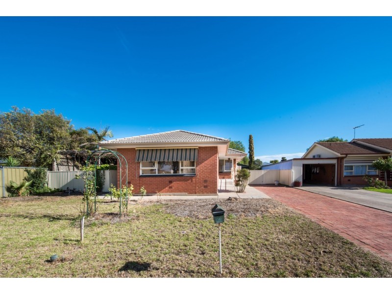 12 Charles Street, Christie Downs SA 5164