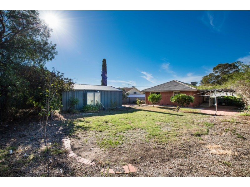 12 Charles Street, Christie Downs SA 5164