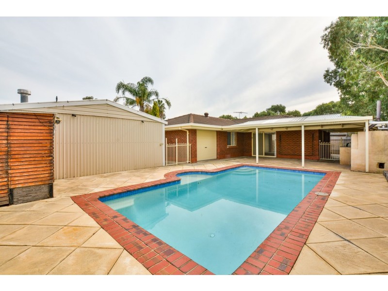 11 Begonia Street, Morphett Vale SA 5162