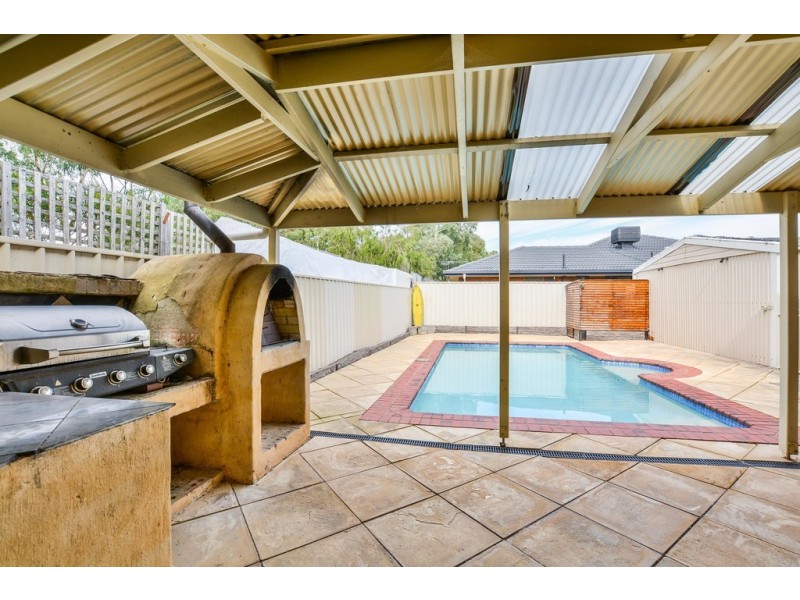 11 Begonia Street, Morphett Vale SA 5162