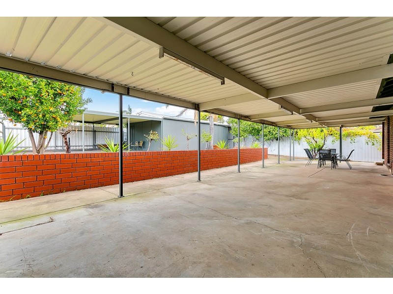 42 Radnor Street, Morphett Vale SA 5162