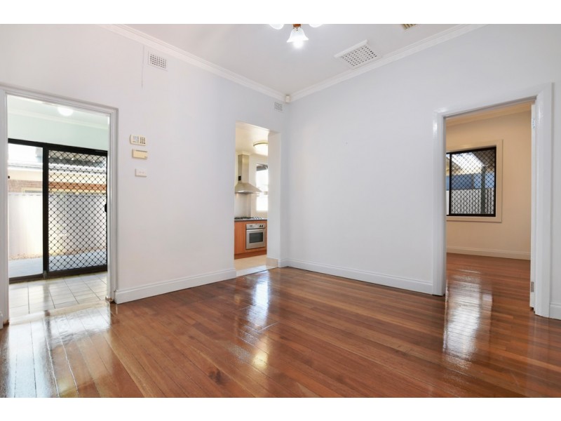 11 Hotchkiss Crescent, Croydon Park SA 5008