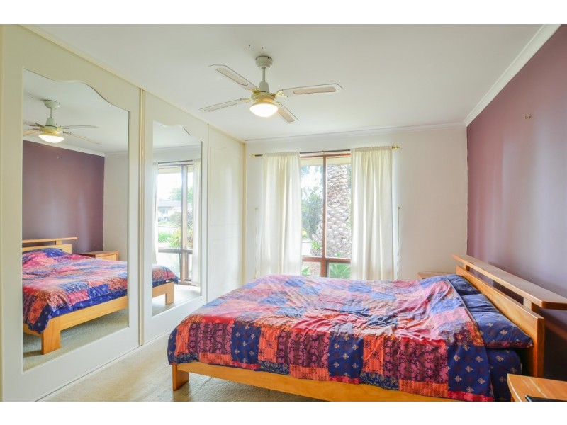 77 Regency Road, Happy Valley SA 5159