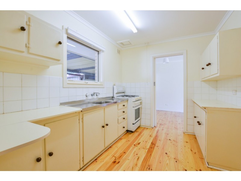 9 Anselm Street, Christie Downs SA 5164