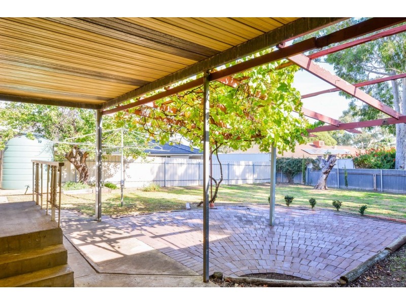 9 Anselm Street, Christie Downs SA 5164