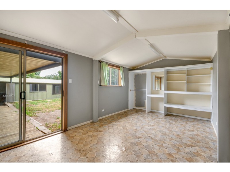 17 Durant Avenue, Morphett Vale SA 5162