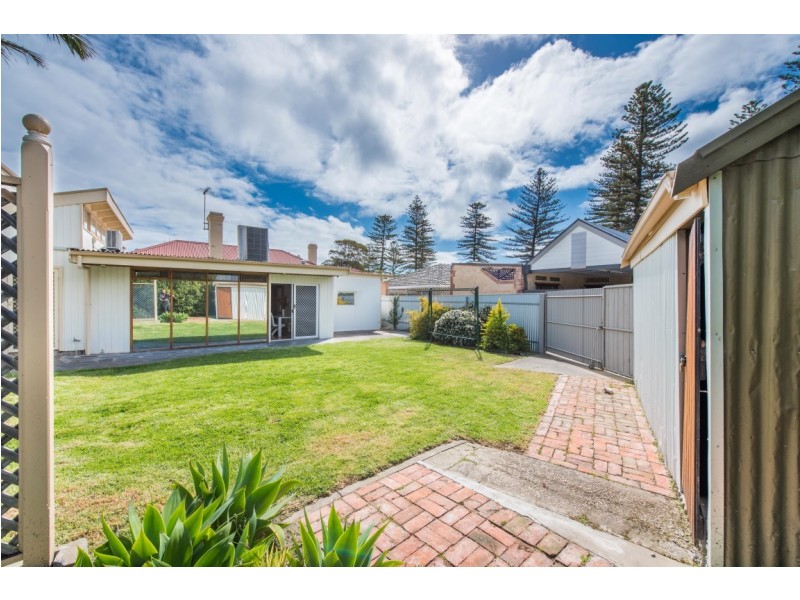 2 Alma Street, Glenelg South SA 5045