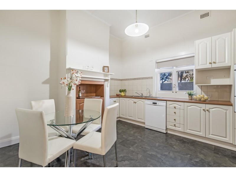 14 Sixth Avenue, Ascot Park SA 5043