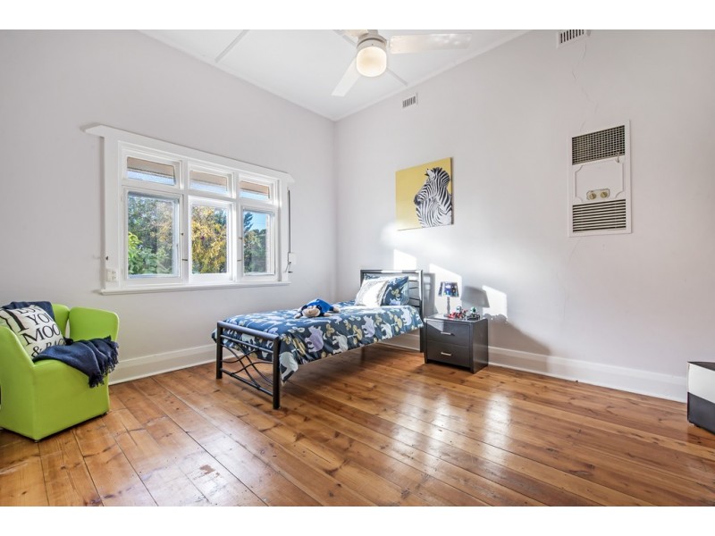 14 Sixth Avenue, Ascot Park SA 5043