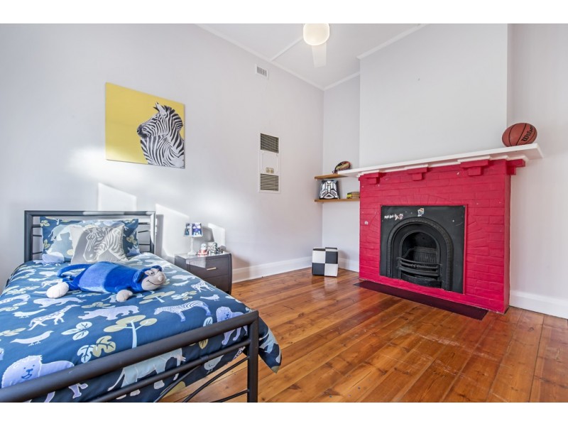 14 Sixth Avenue, Ascot Park SA 5043