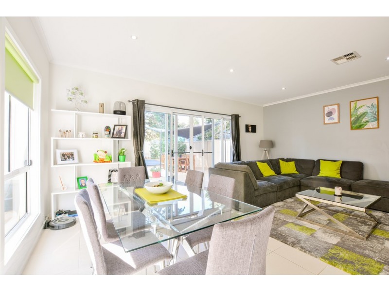 11a Hamilton Road, Aldinga Beach SA 5173