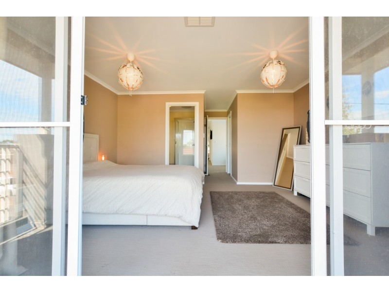 11a Hamilton Road, Aldinga Beach SA 5173