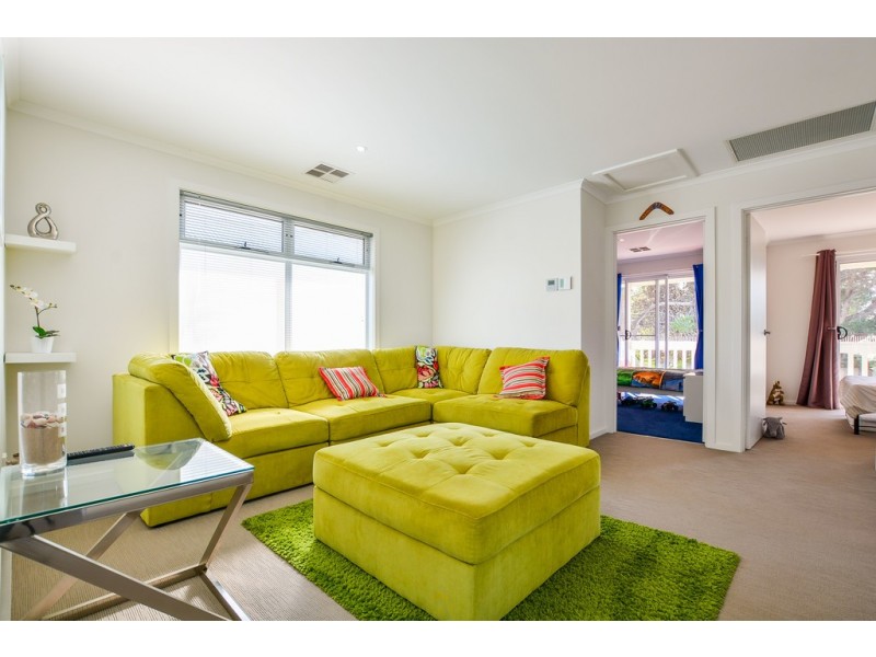 11a Hamilton Road, Aldinga Beach SA 5173
