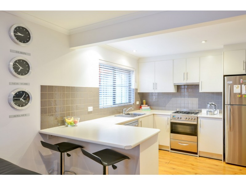 2-1 Barry Road, Oaklands Park SA 5046