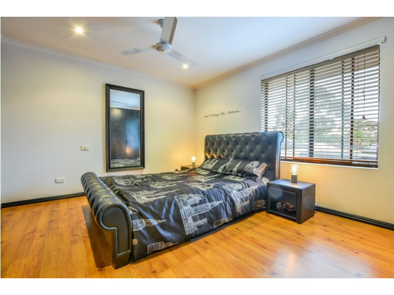 2-1 Barry Road, Oaklands Park SA 5046