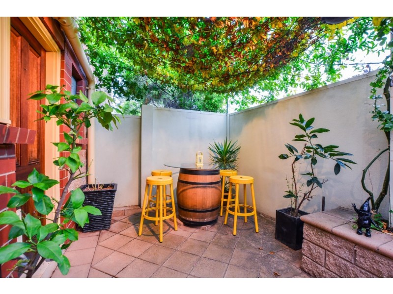 2-1 Barry Road, Oaklands Park SA 5046