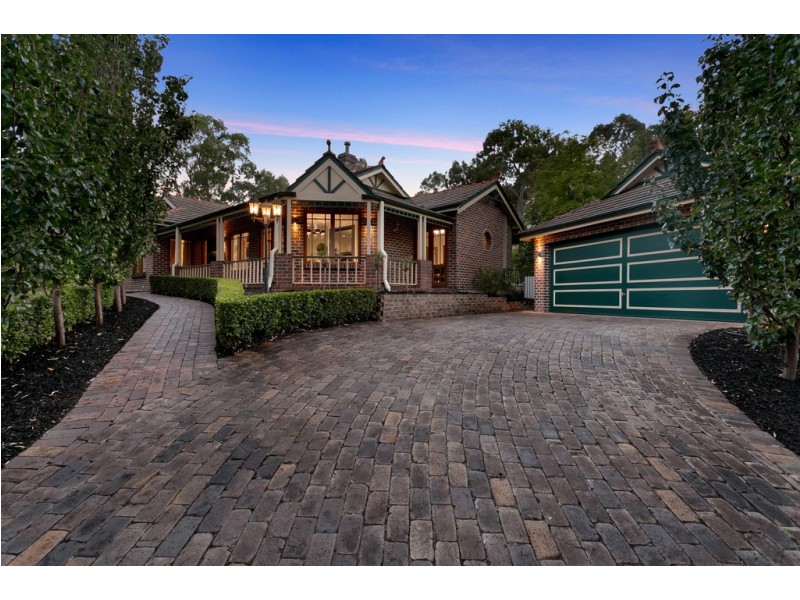 5 Craigburn Drive, Flagstaff Hill SA 5159