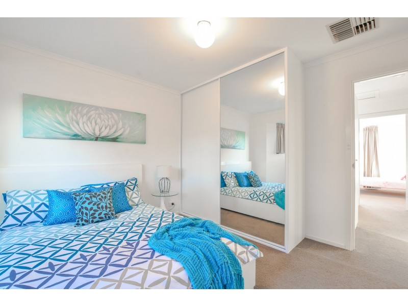 33 Homestead Drive, Aberfoyle Park SA 5159