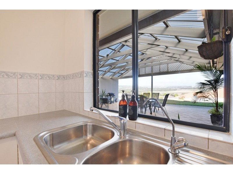 9 Mansfield Street, Noarlunga Downs SA 5168