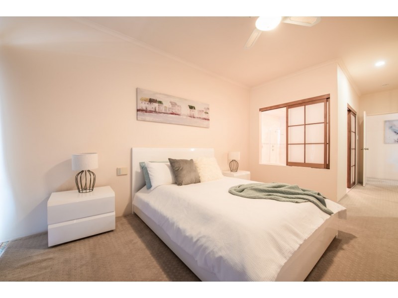 43 Sandalwood Crescent, Flagstaff Hill SA 5159