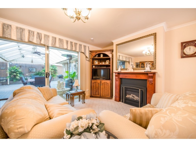 12 Yaldara Close, Woodcroft SA 5162