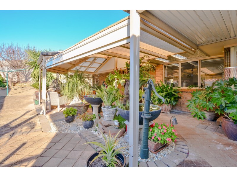 24 Kings Hill Circuit, Onkaparinga Hills SA 5163