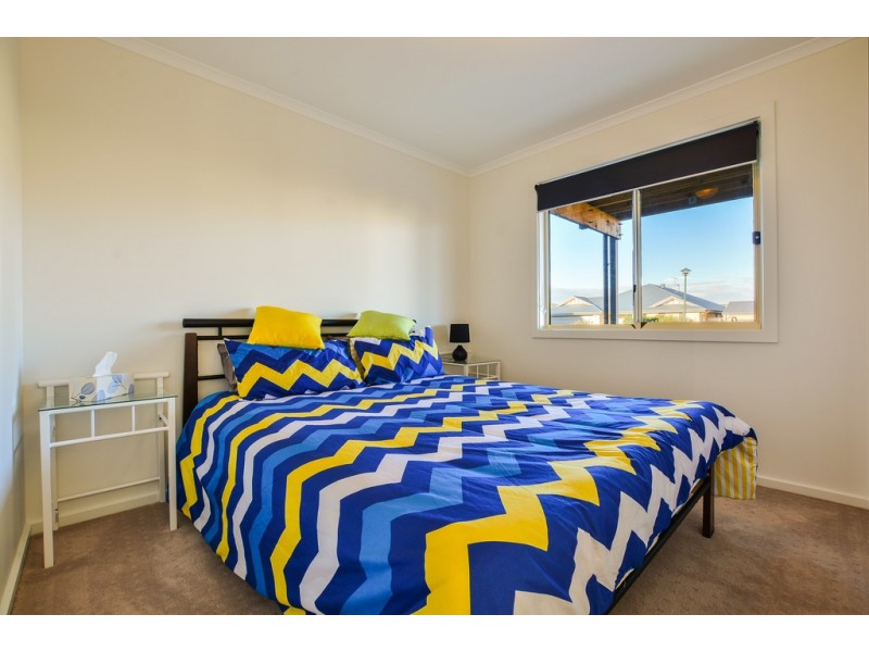 2 Resolute Avenue, Normanville SA 5204