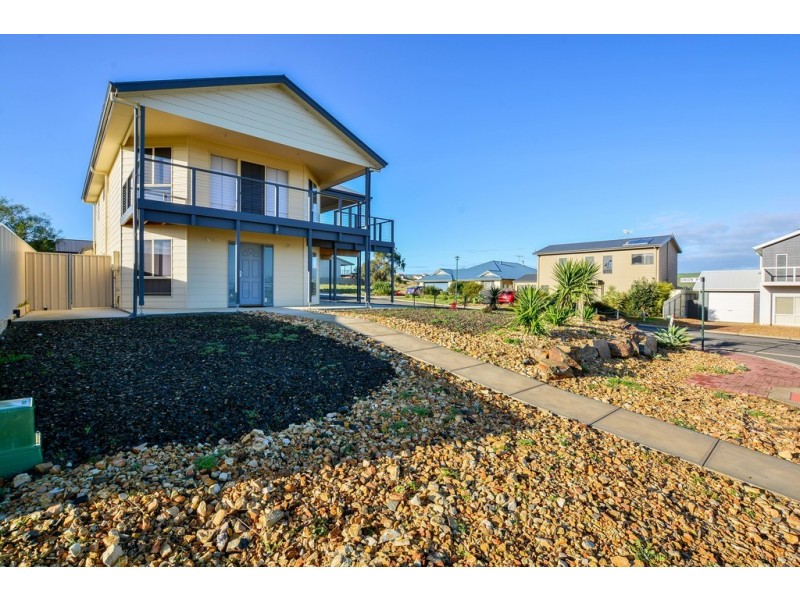 2 Resolute Avenue, Normanville SA 5204