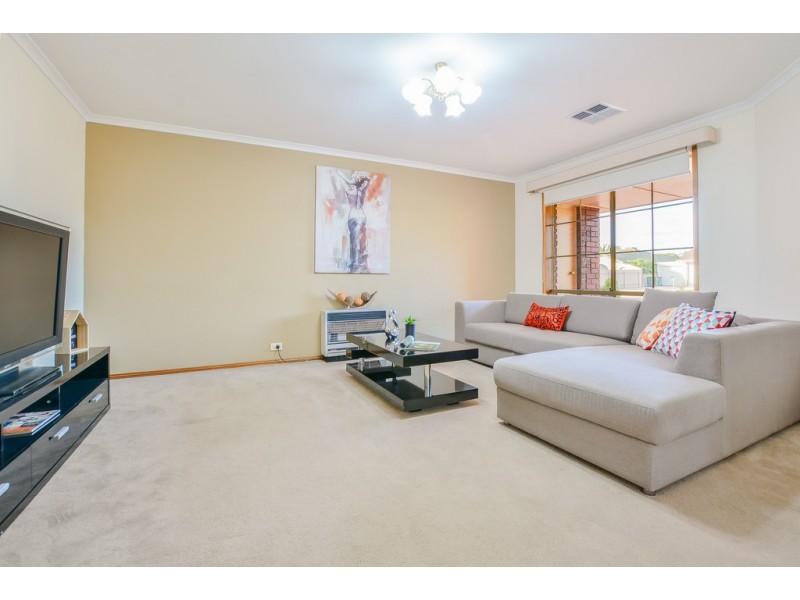 45 Nedland Crescent, Port Noarlunga South SA 5167