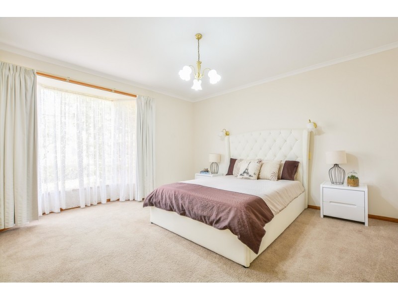 45 Nedland Crescent, Port Noarlunga South SA 5167