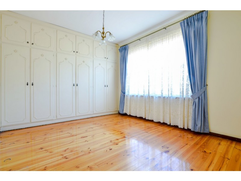 21 Barker Avenue, Findon SA 5023