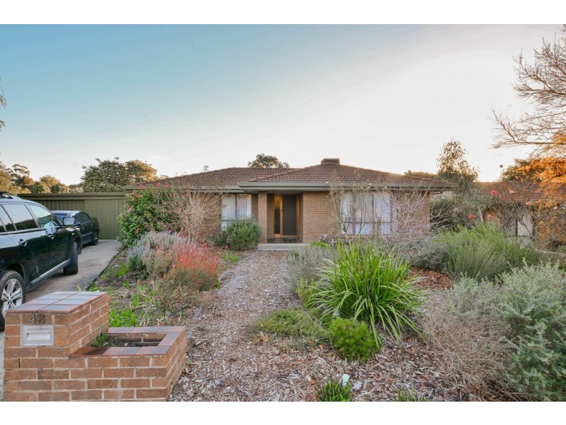 48 Serenade Crescent, Aberfoyle Park SA 5159