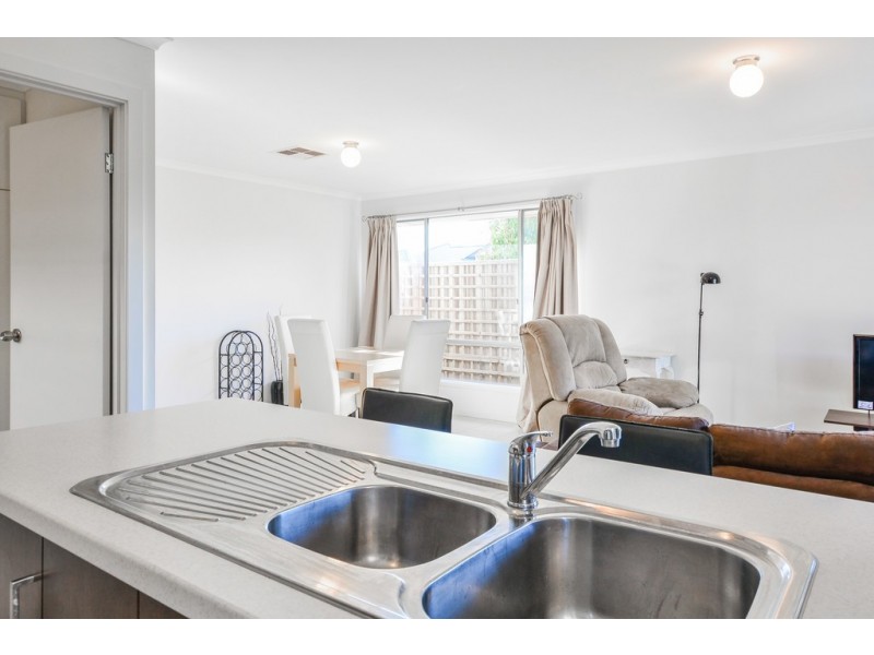 2 Silver Lane, Seaford Meadows SA 5169