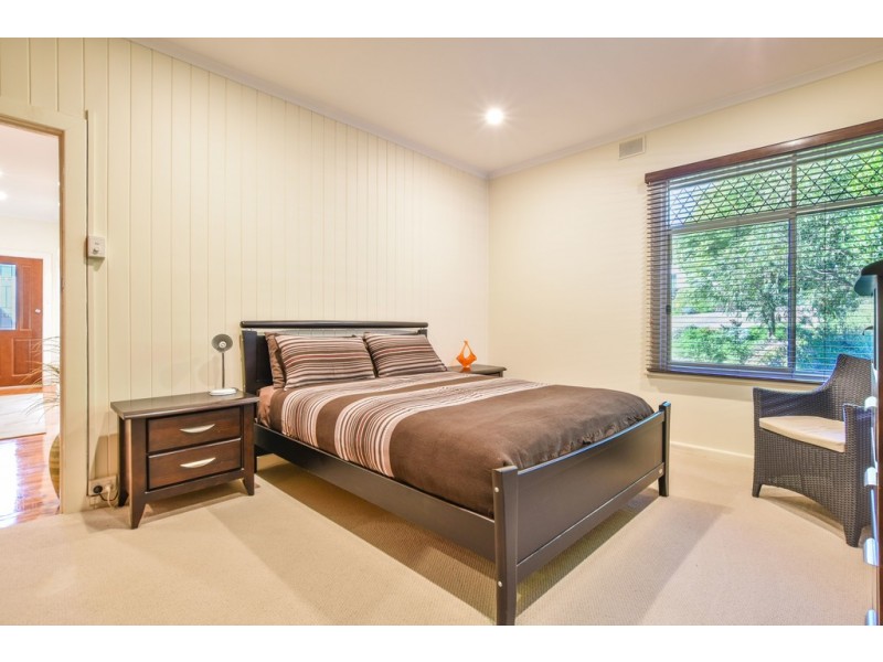 16 Klar Avenue, Darlington SA 5047