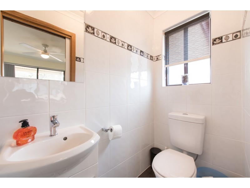 1 Warawee Place, Hallett Cove SA 5158