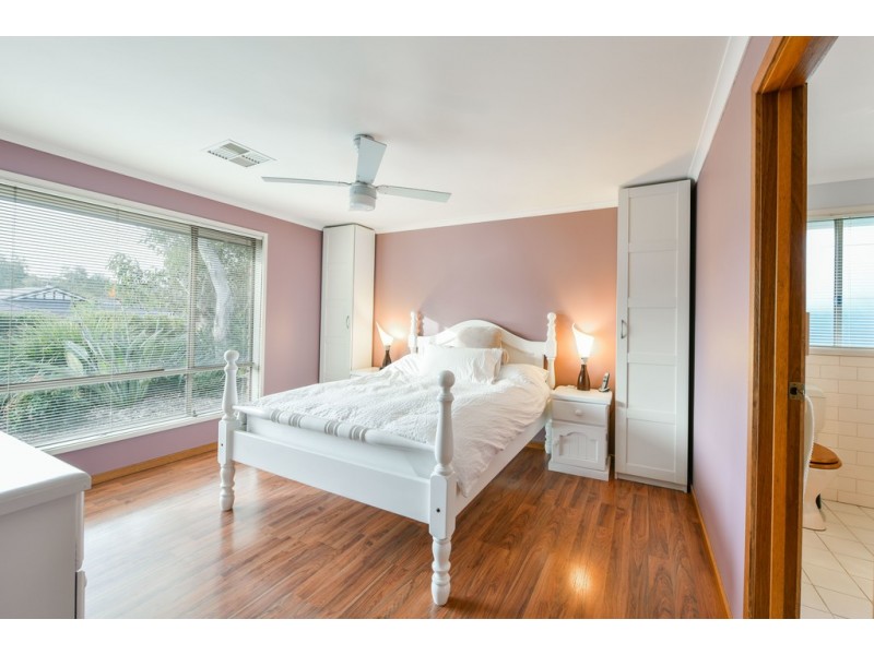 12 Boomerang Avenue, Aldinga Beach SA 5173