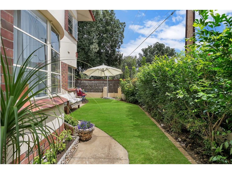 1/88 Moseley Street, Glenelg South SA 5045