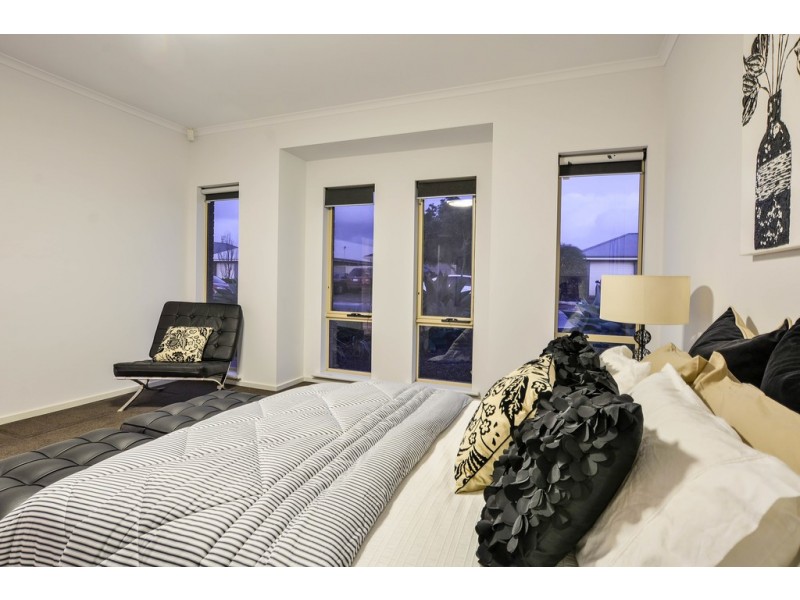 11 Shell Street, Seaford Meadows SA 5169