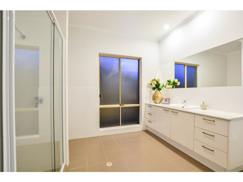 11 Shell Street, Seaford Meadows SA 5169