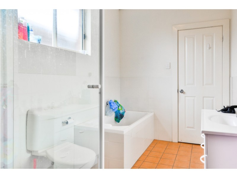 18 Wingfield Street, Clovelly Park SA 5042