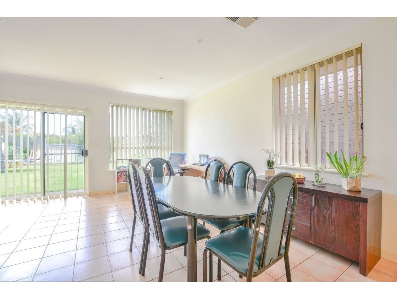 18 Wingfield Street, Clovelly Park SA 5042