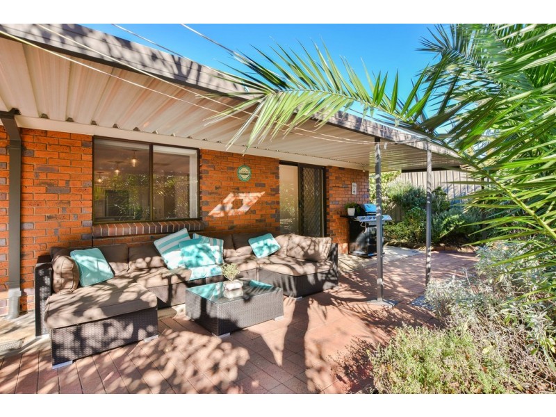 19 Frontignac Court, Wynn Vale SA 5127