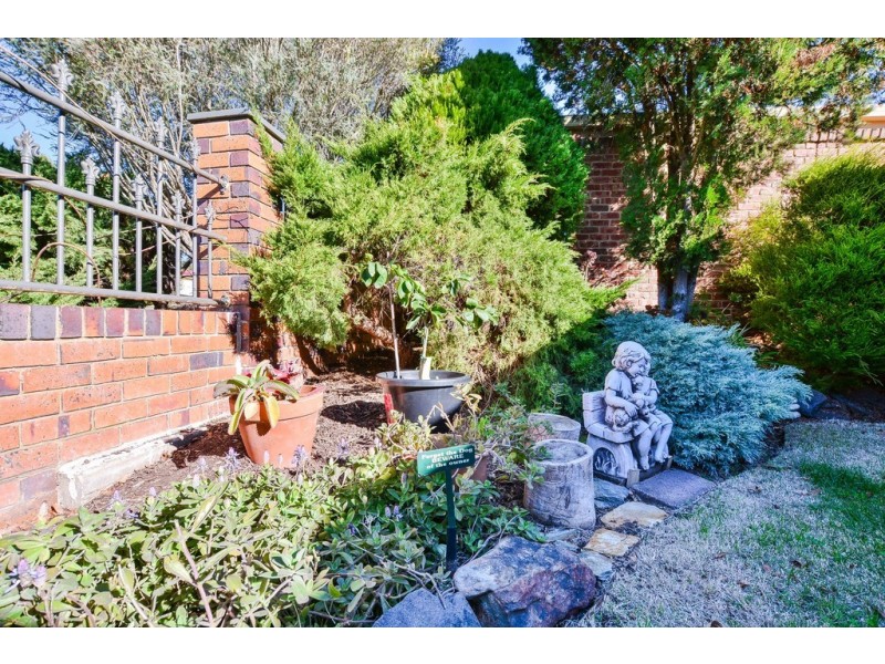 19 Frontignac Court, Wynn Vale SA 5127